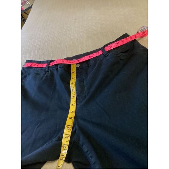 CJ. Banks Signature Slimming Black Jeans 18W - Picture 3 of 9